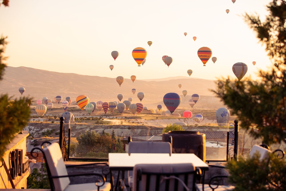 Selfie Cave Hotels Cappadocia 6/63