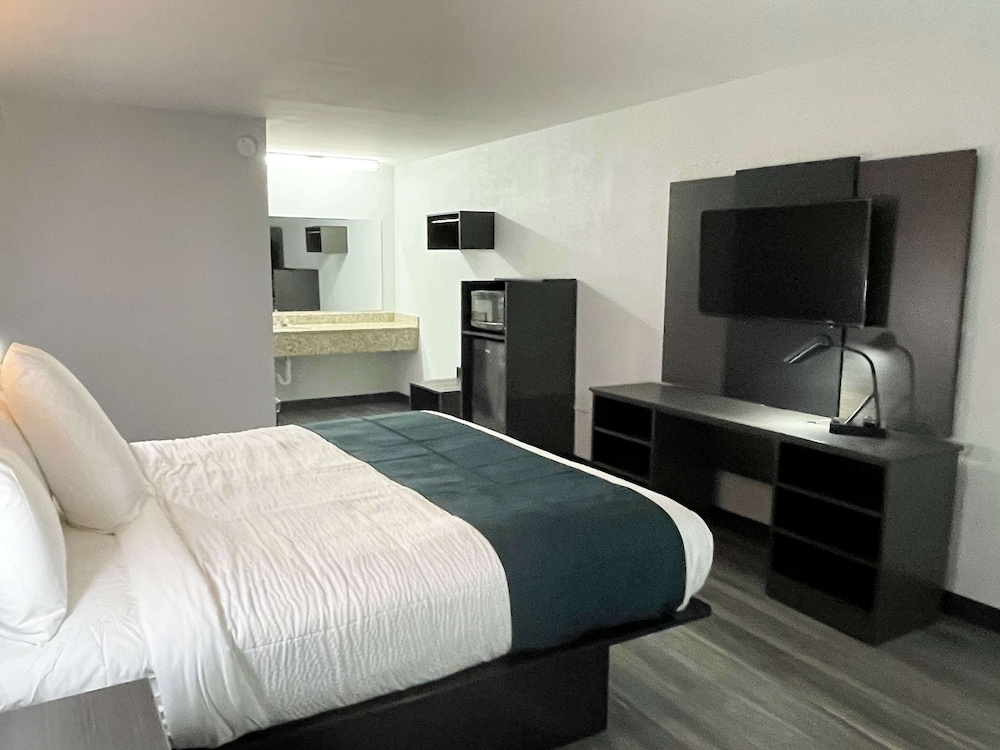 Motel6 West Columbia, SC - Airport 11/24