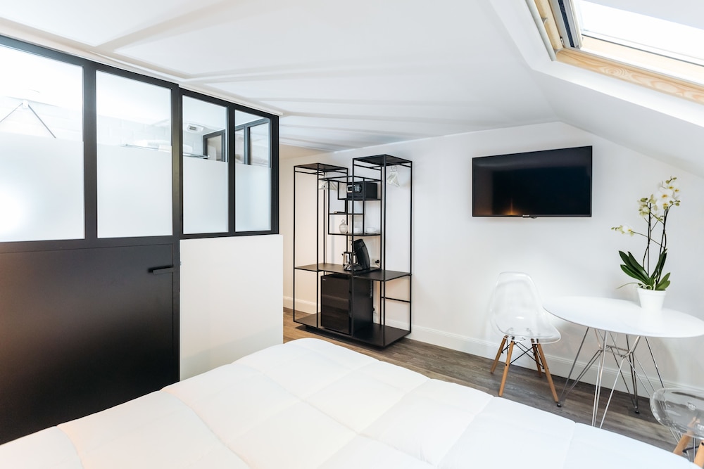 Arome Hôtel 37/72