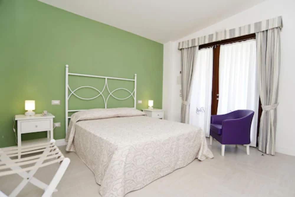 Hotel Residence Il Porto 14/69