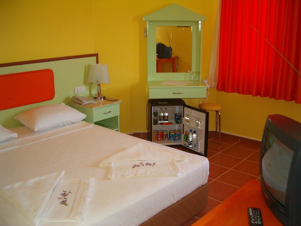 Mandal Inn Hotel 13/50