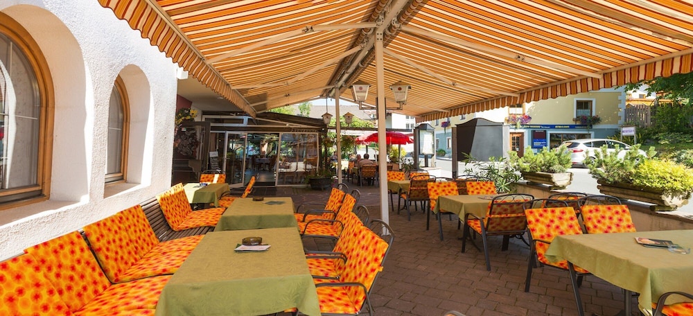 Hotel Simmerlwirt 45/57