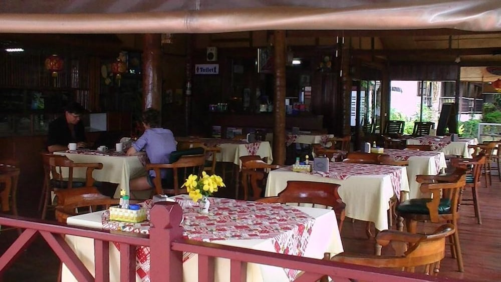 Utopia Resort 40/62