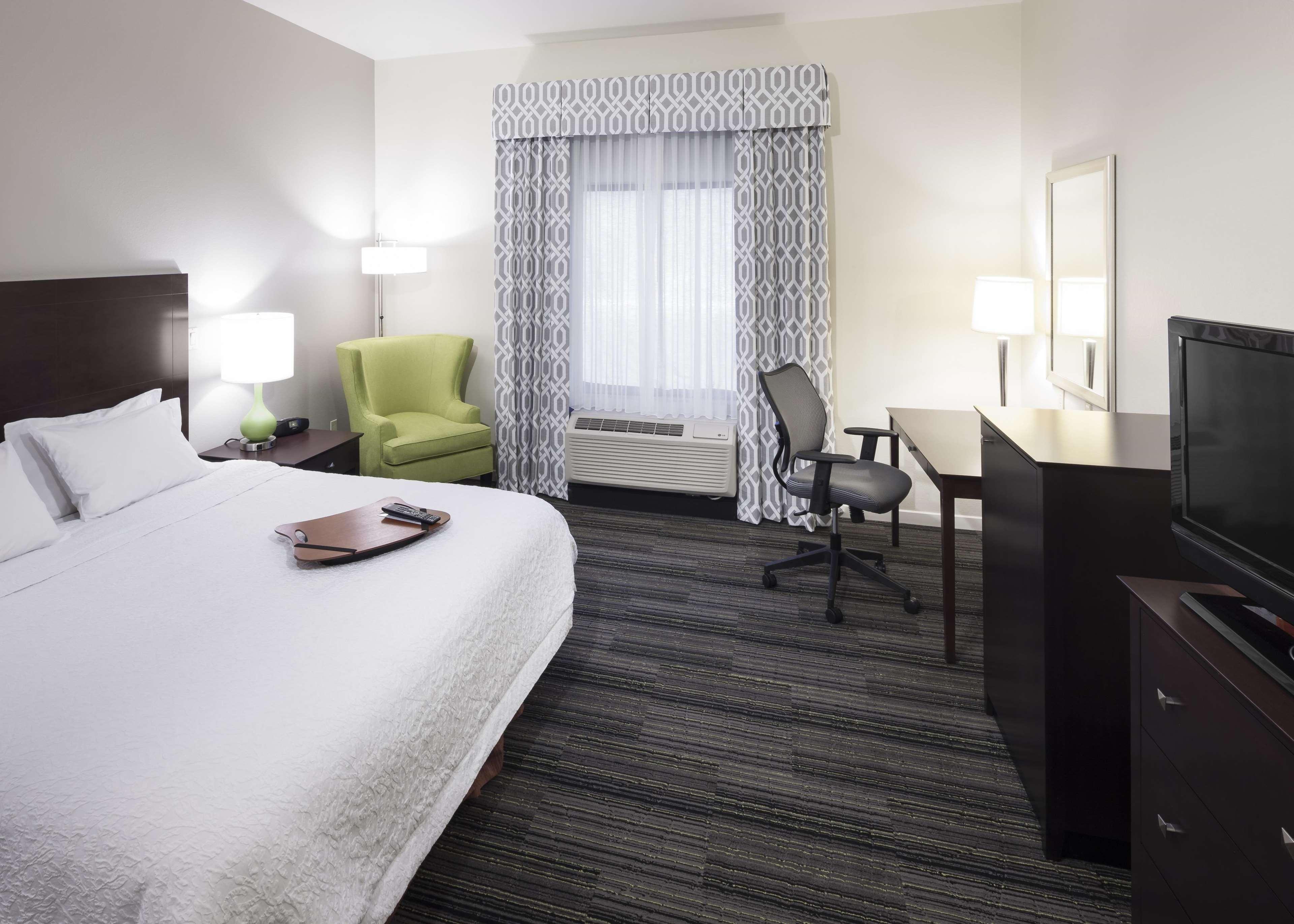 ROOM, KING BED, SOFA, ACCESSIBLE