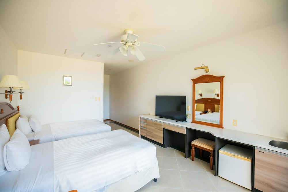 STANDARD, TWIN BEDS, WITH EXTRA BED, BALCONY
