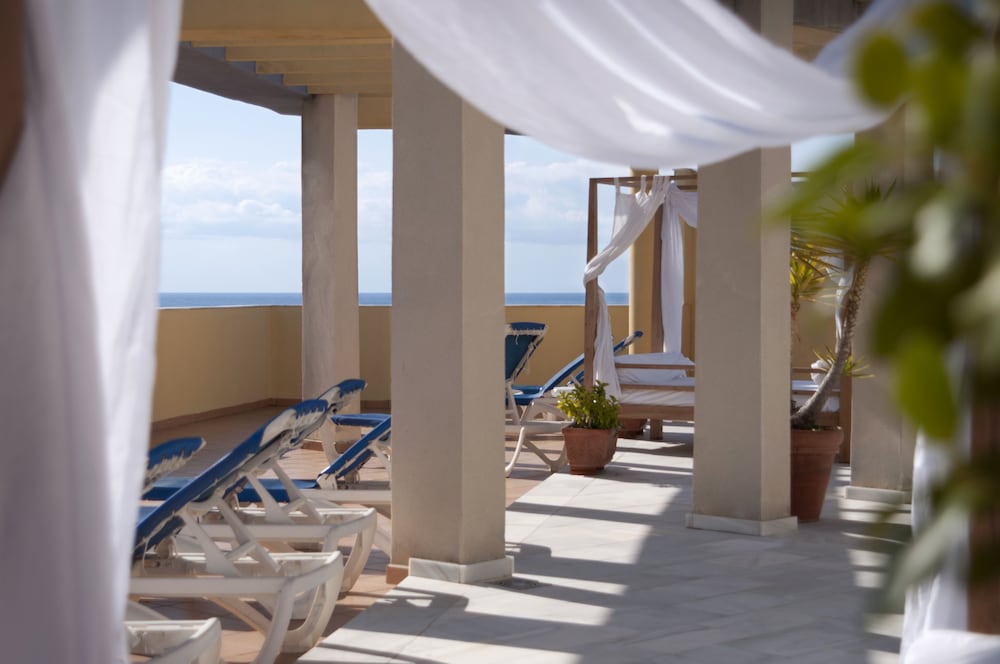 BQ Andalucia Beach Hotel 42/63