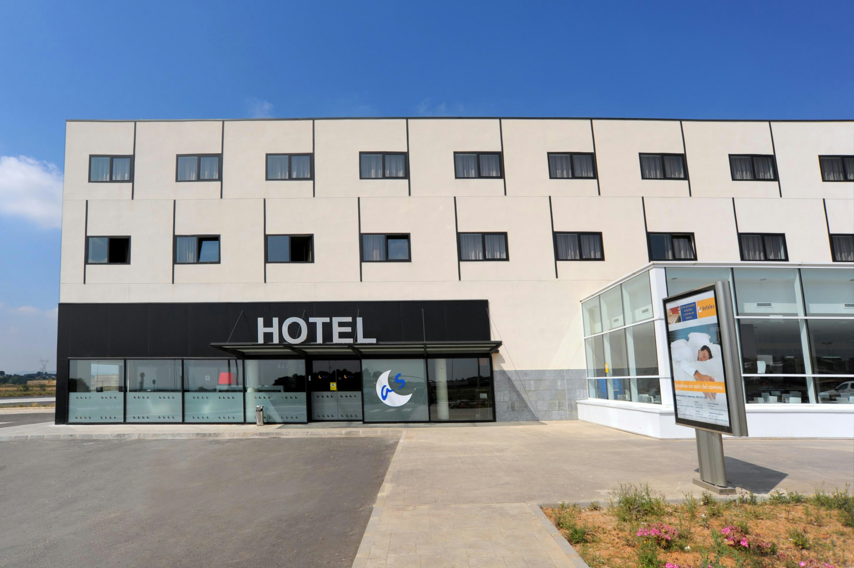 Hotel AS Torrent 3/52