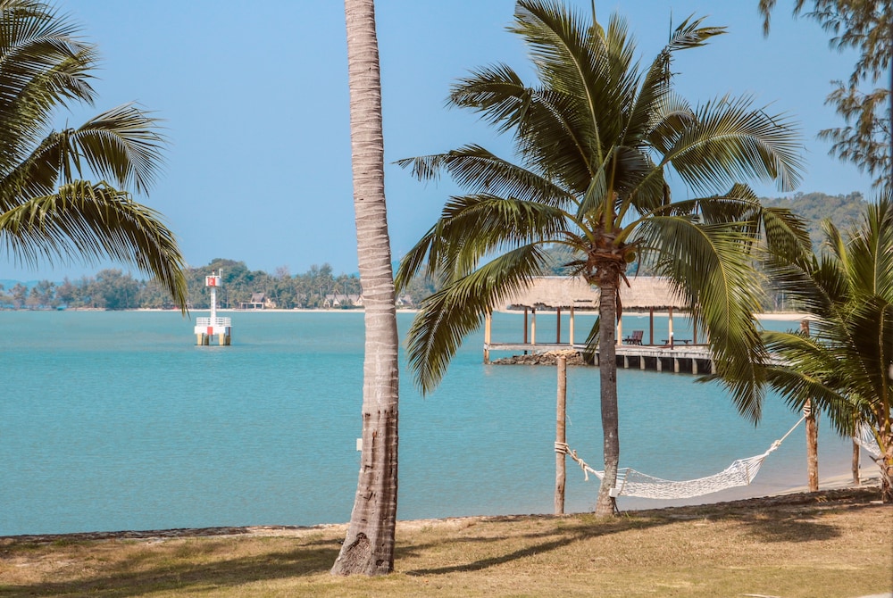The Aiyapura Koh Chang 38/50