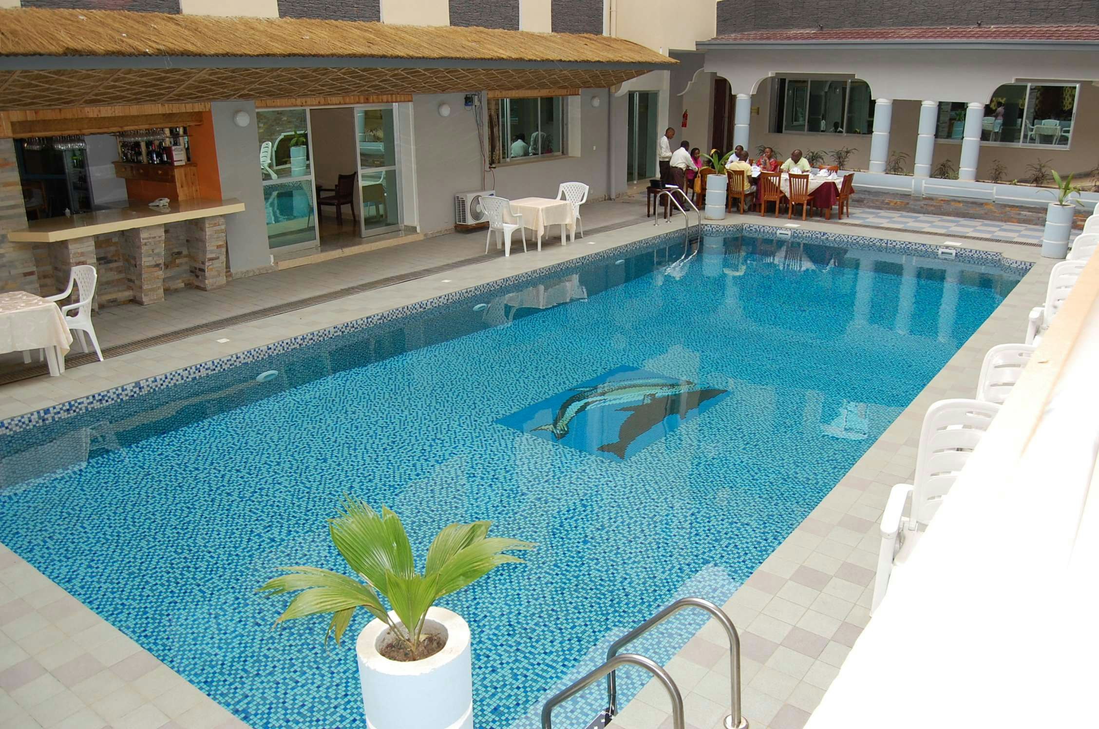 City Hill Hotel 20/23