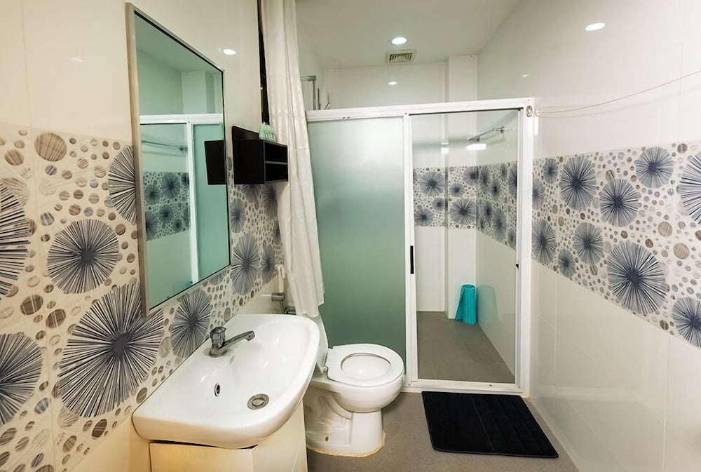 Skylodge Resort 50/50