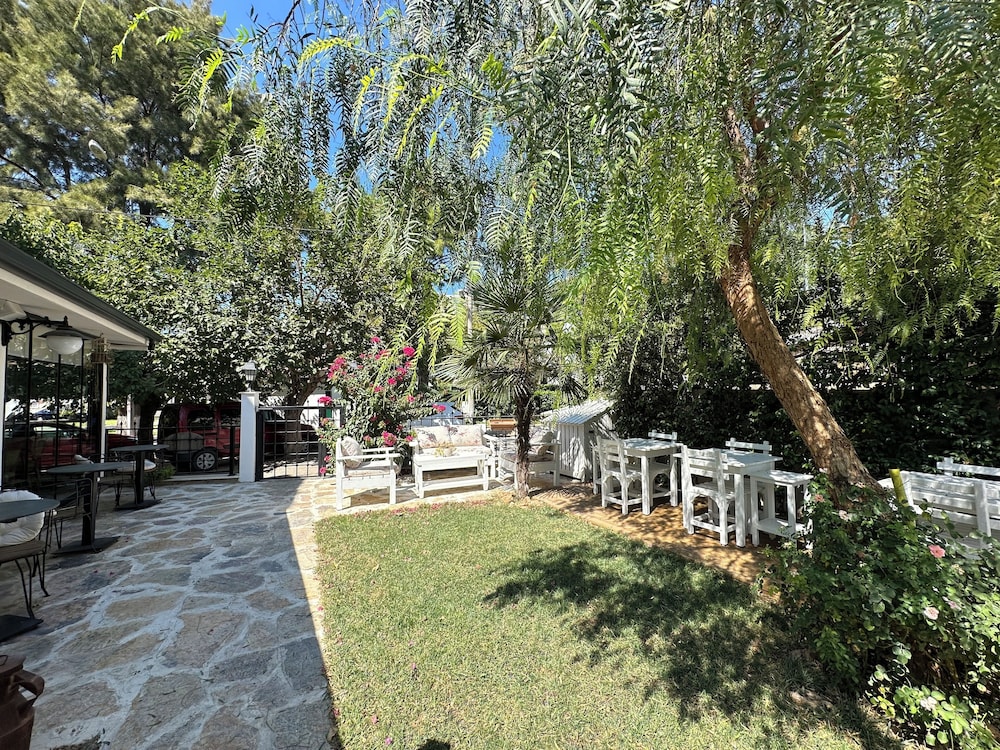 Urla Tas Konak Otel 33/50