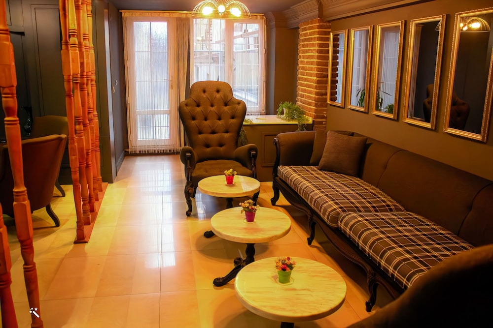 Hotel Zade 39/50