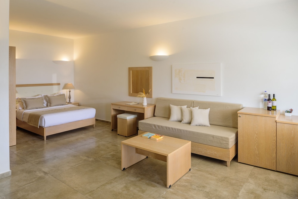Aliter Suites 9/73