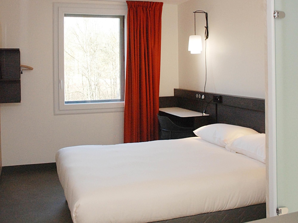 Ibis Budget Annecy Poisy 13/25
