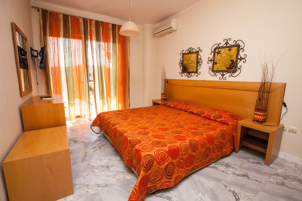 Olympic Kosmas Hotel 16/61