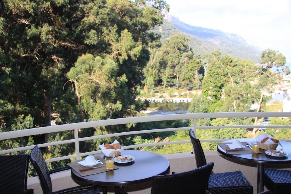 Hotel Costa Rossa 26/47