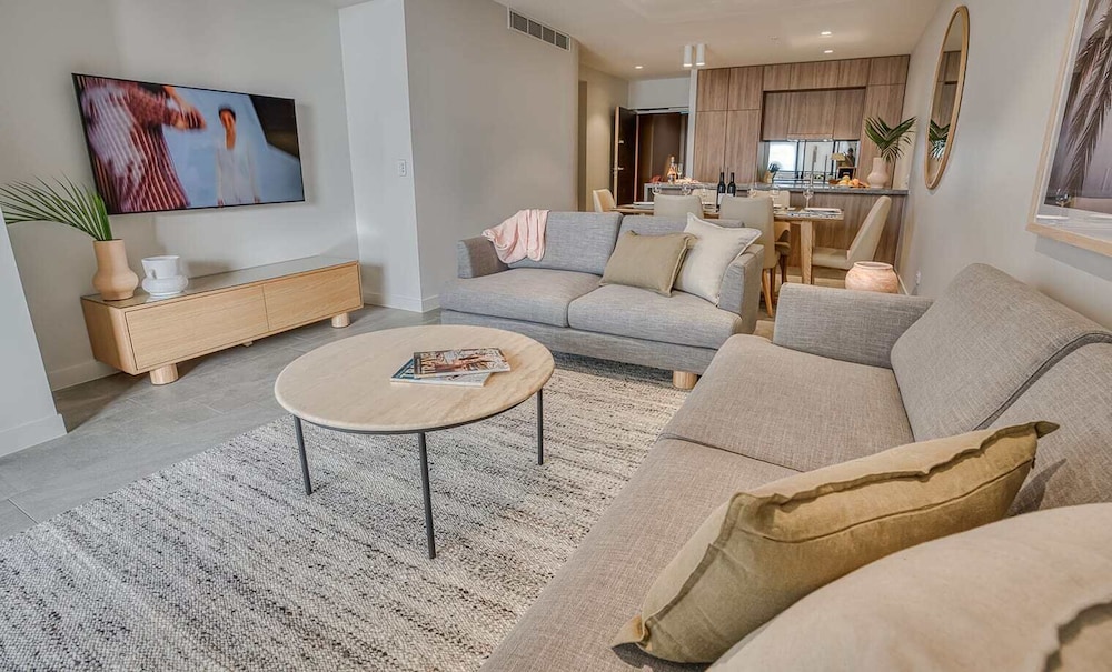 Encore Broadbeach 31/50