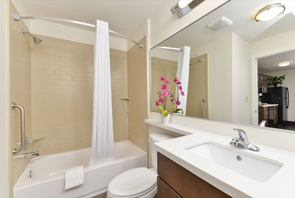Candlewood Suites Houma 13/42
