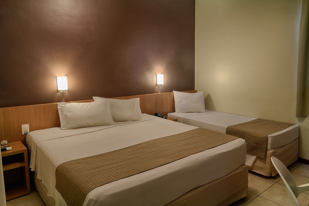 Hotel Atlas Sete Lagoas 10/42