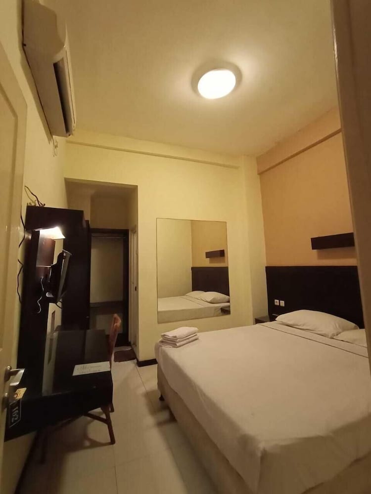 Hotel Jawa 4/41
