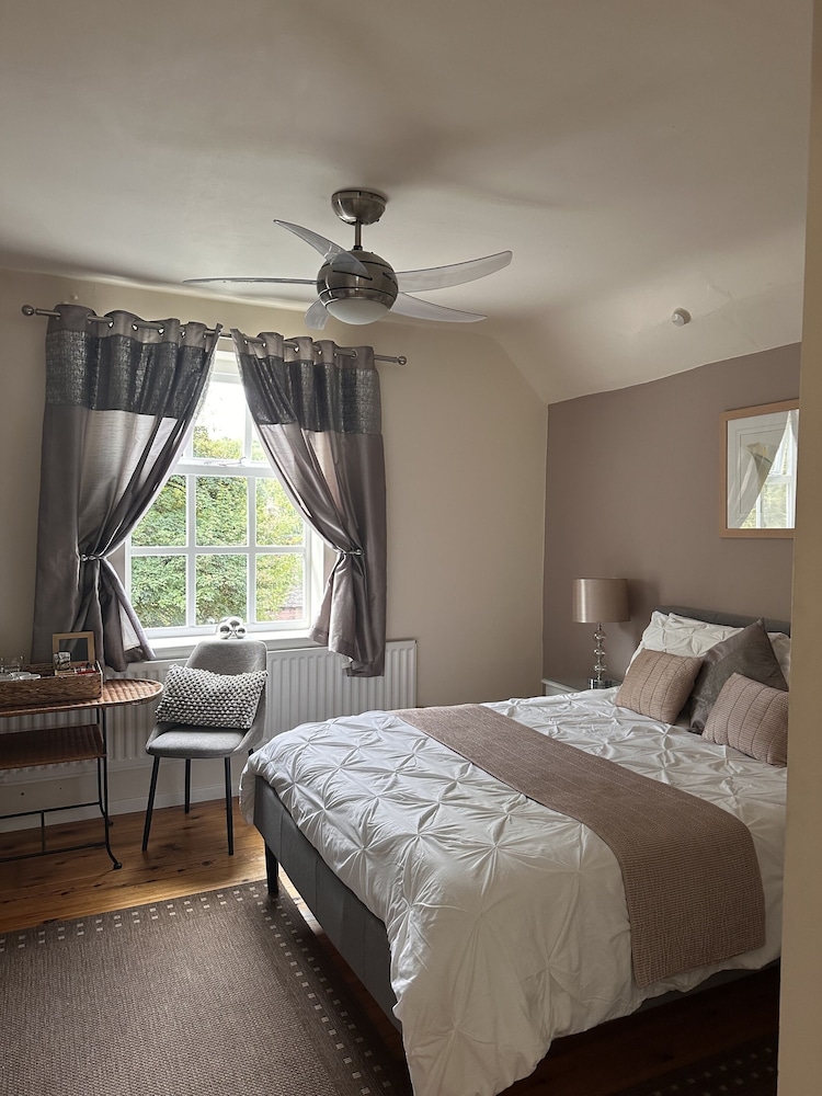 The Shakespeare Inn 8/50