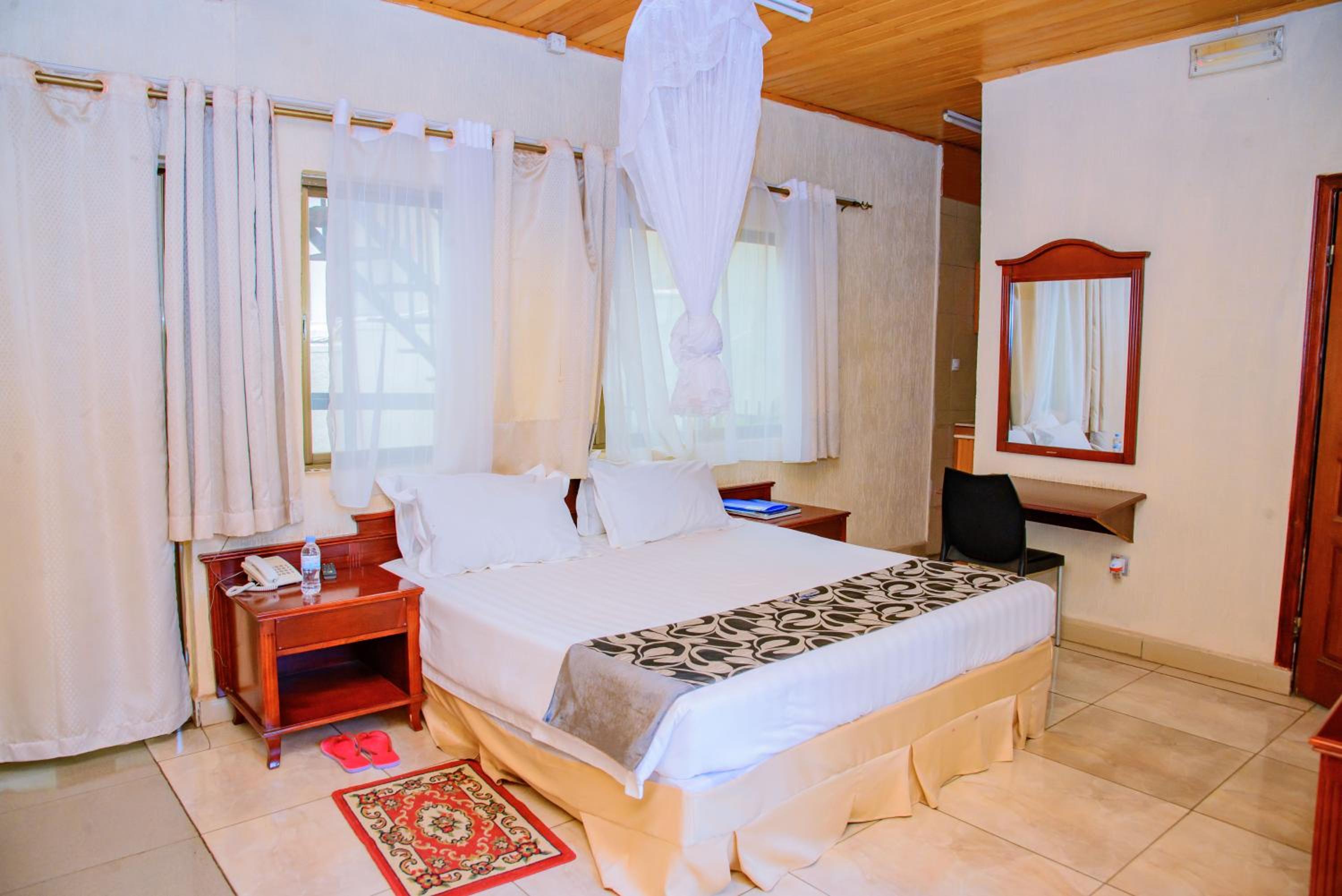 Kigali Diplomat Hotel 15/47