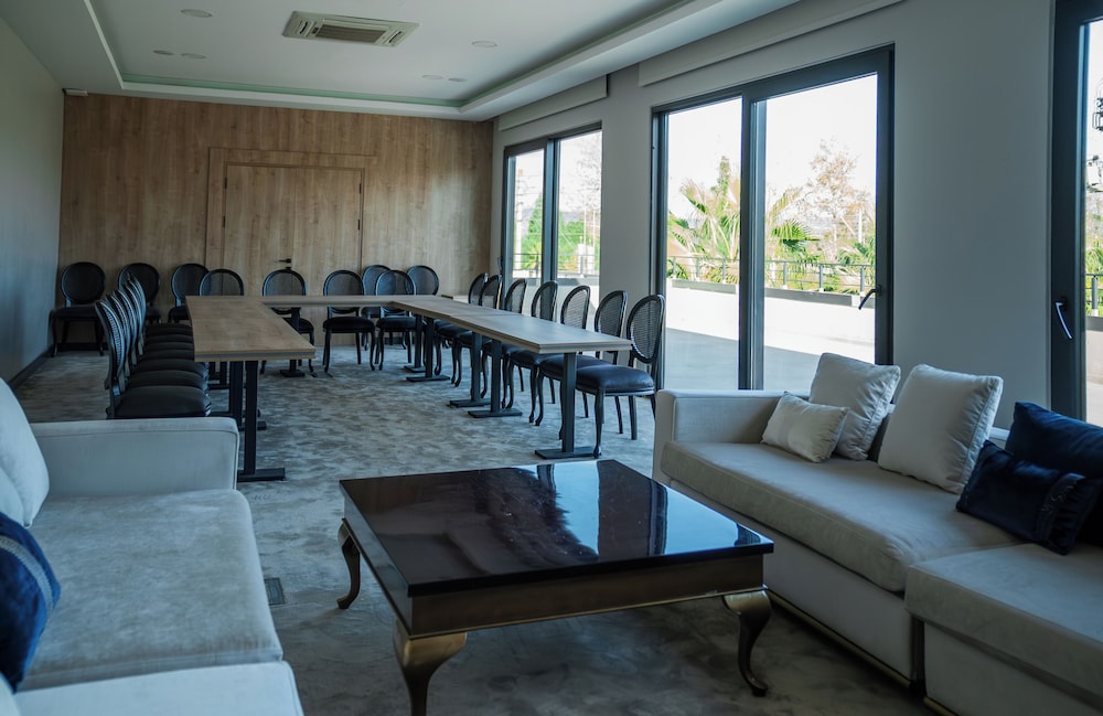 Didi Hotel 28/50