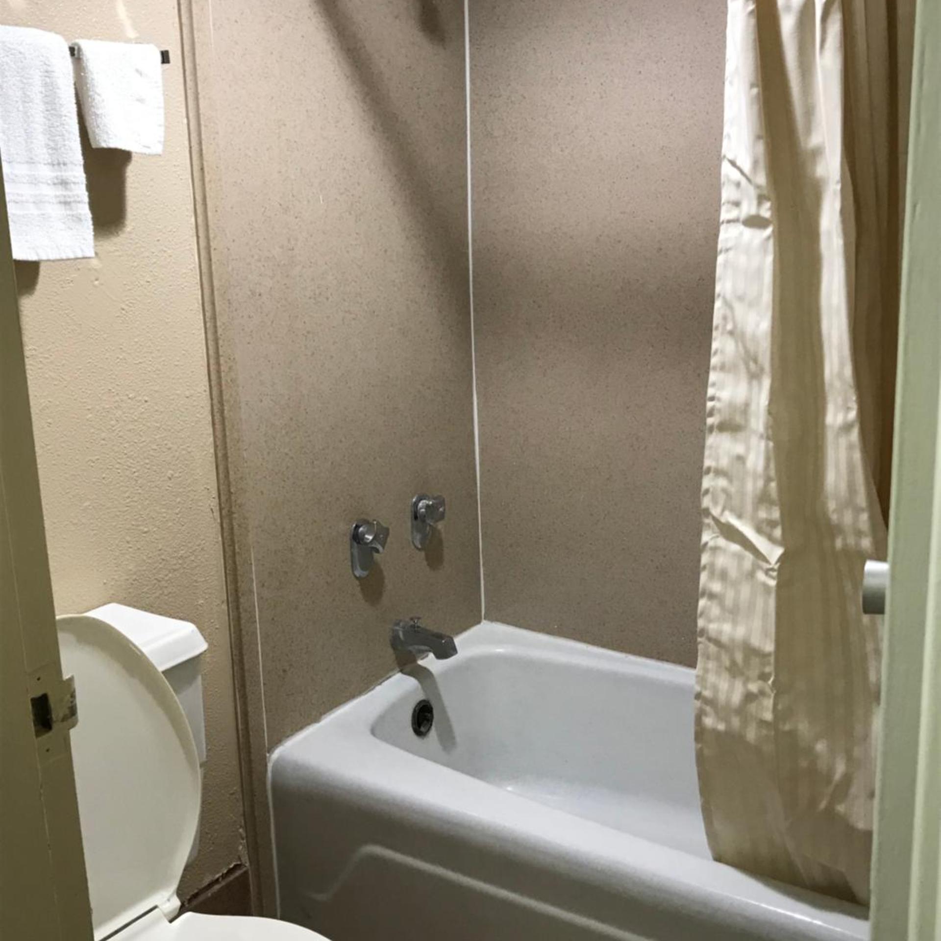 Express Inn 20/21