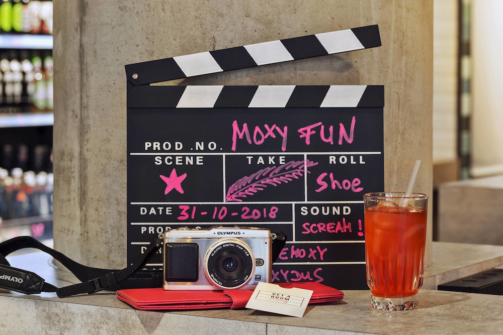 MOXY DUESSELDORF SOUTH 25/52
