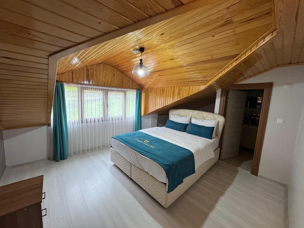 Ozbek Suit Otel 12/58