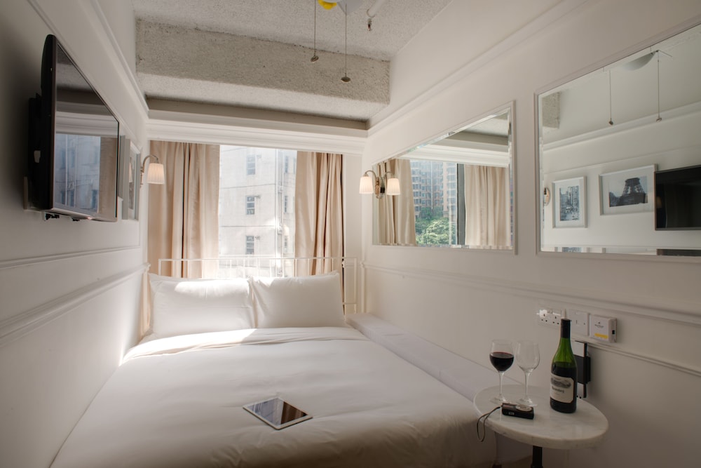 Mini Causeway Bay Hotel 44/64