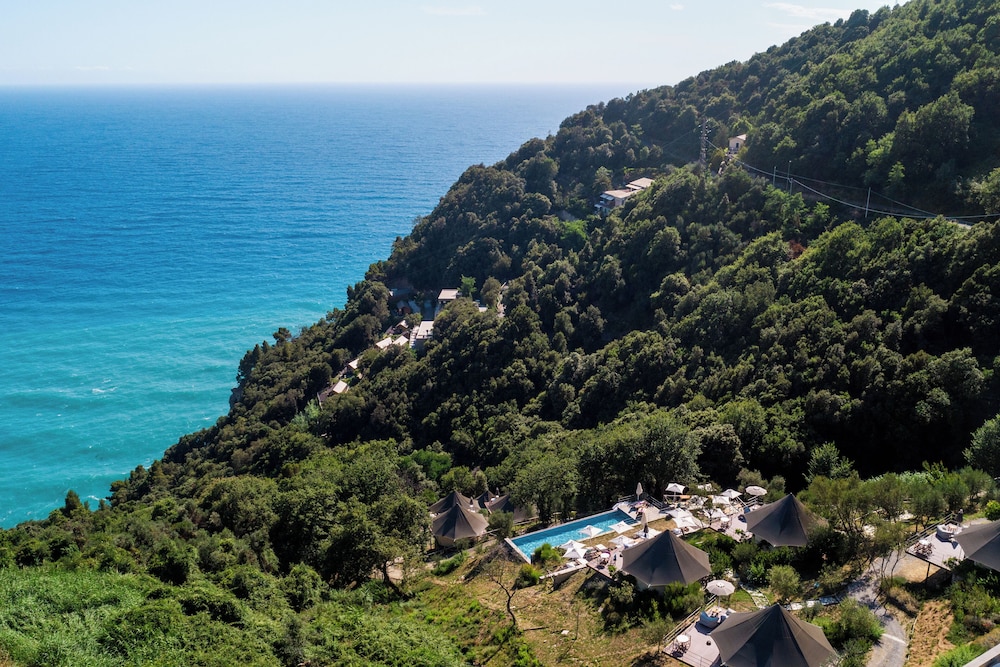 Sesta Terra Natural Resort 46/50