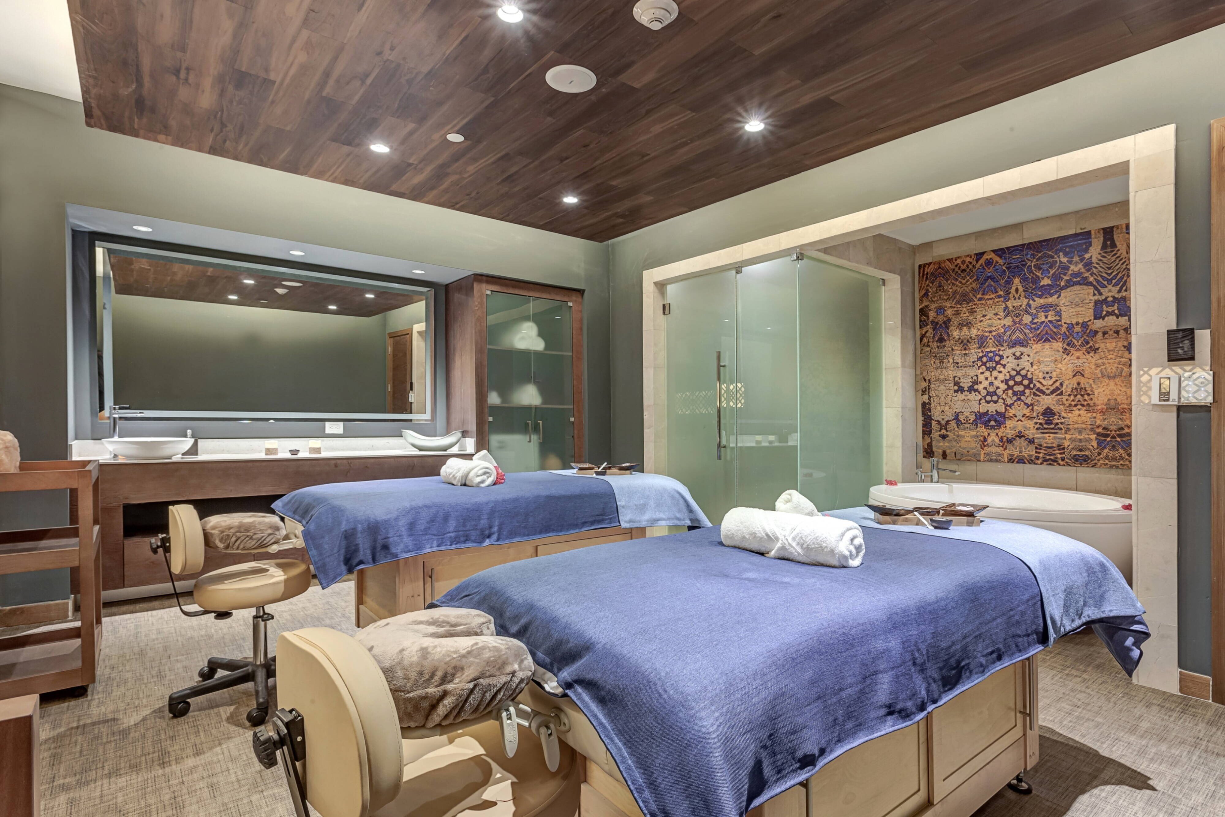 Royalton Antigua, An Autograph Collection All-Inclusive Resort 13/62