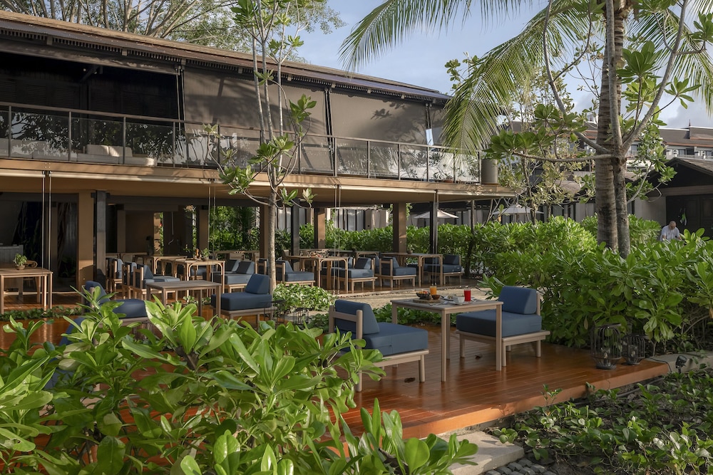 THE SPA RESORT 2/50