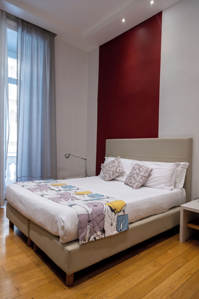 Sofia's Suites 9/46