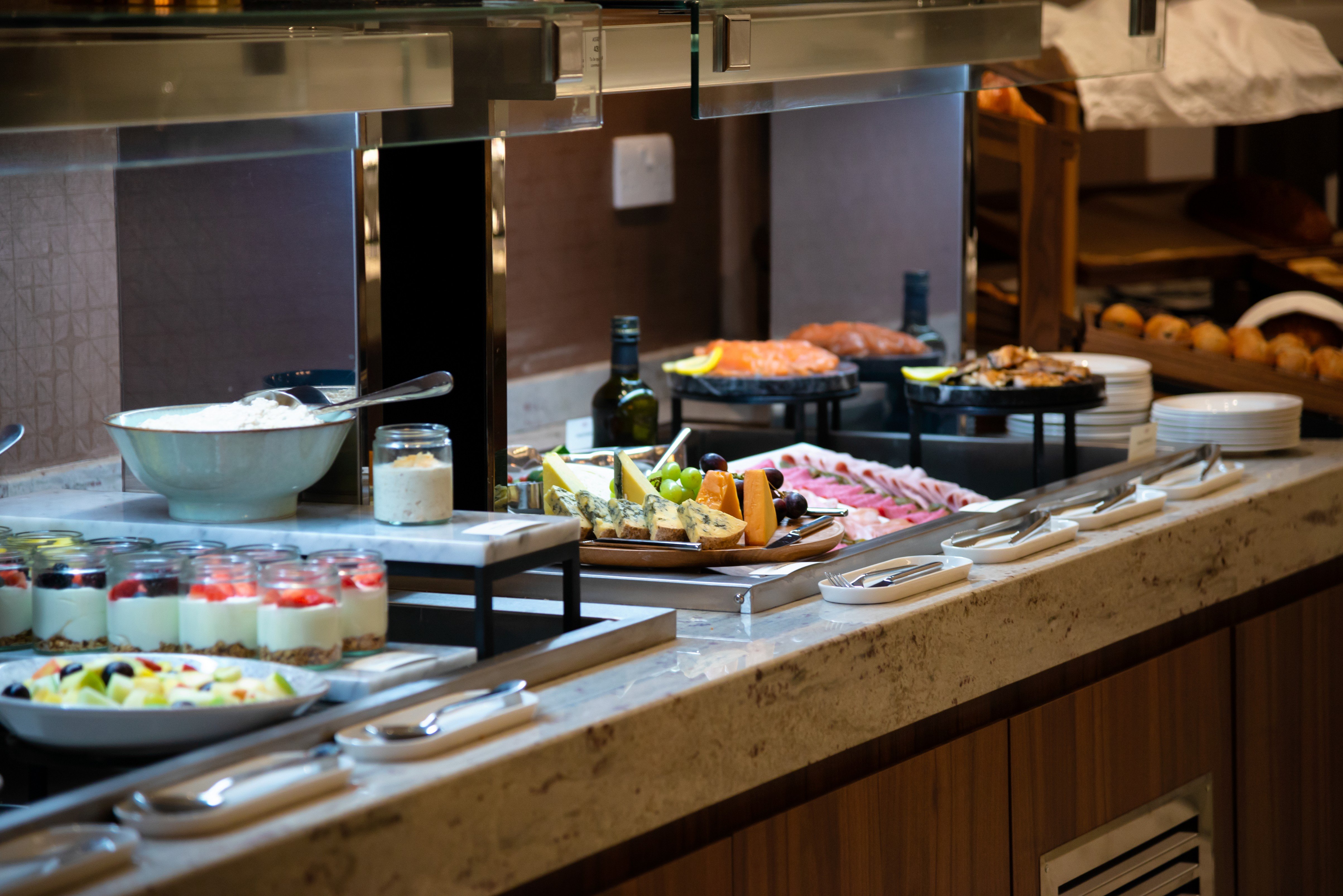 CROWNE PLAZA LONDON HEATHROW T4 29/65