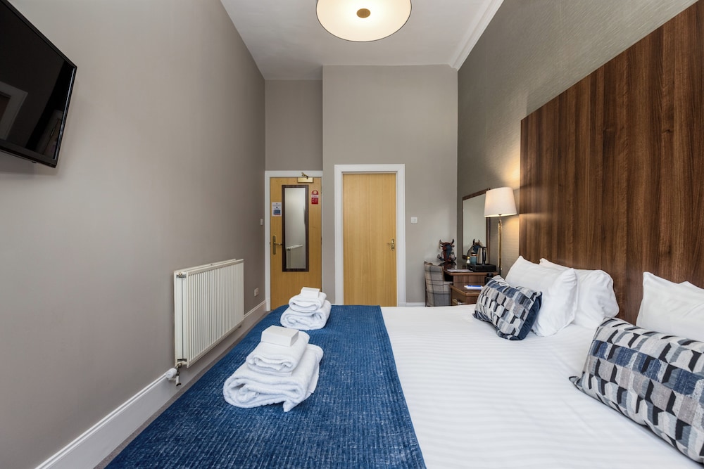 28 York Place 23/56