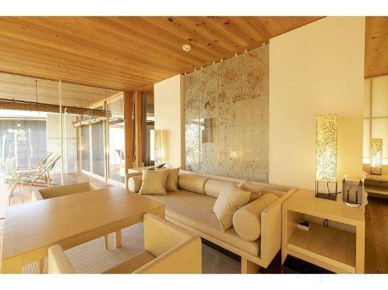 Auberge Uchiko 5/8