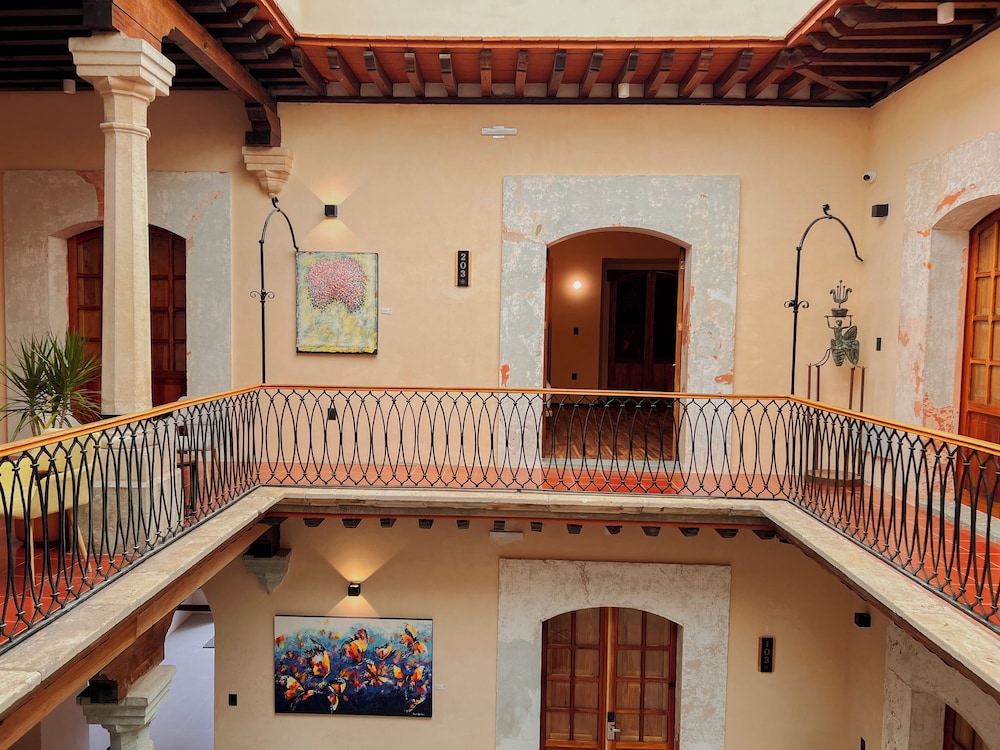 Sauve Casa Boutique 39/49