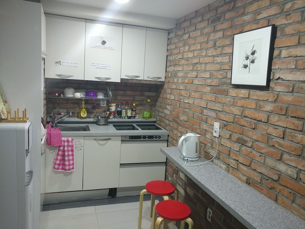 Star Guest House 15/45