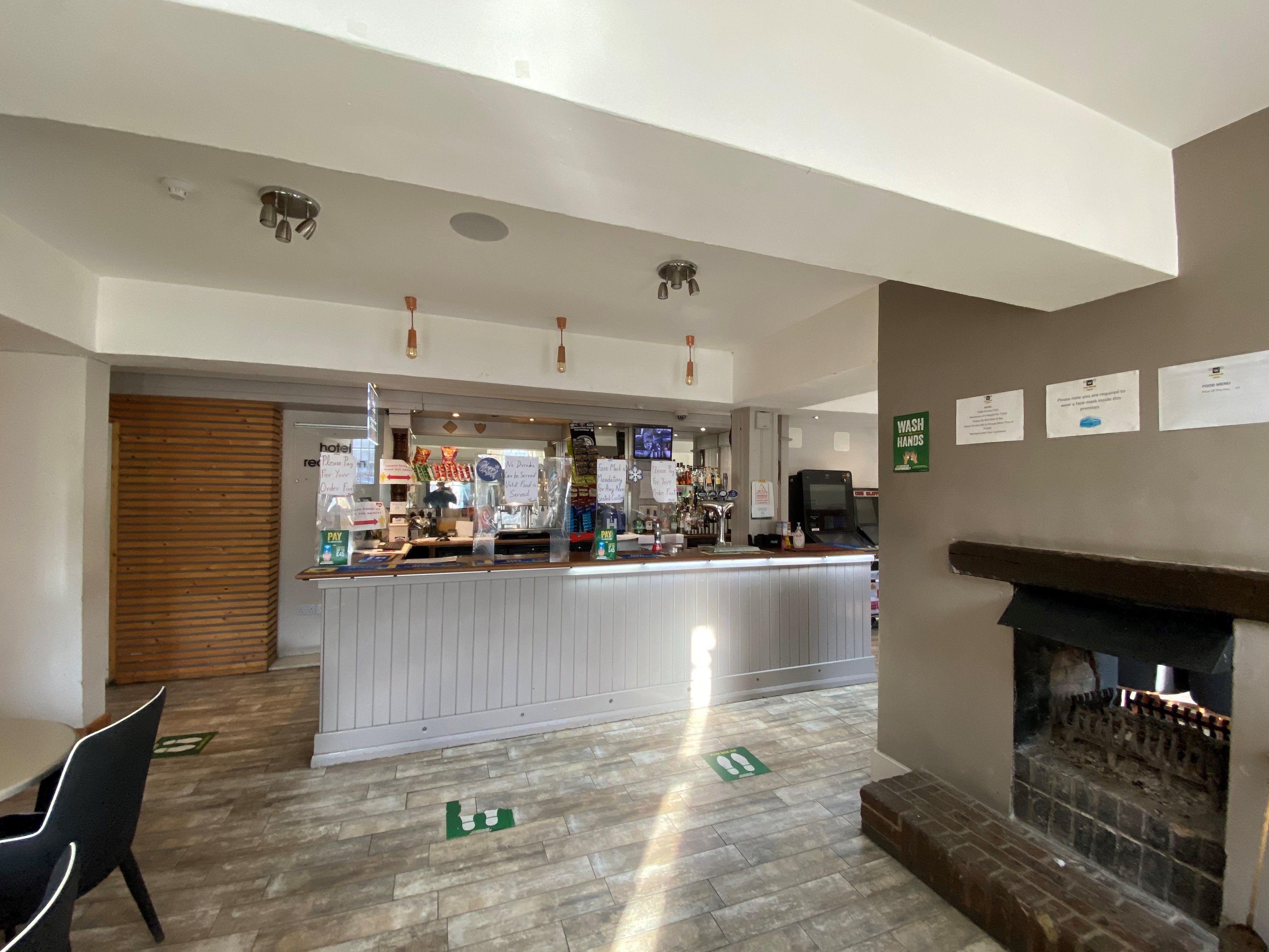 Wendover Arms Hotel 2/9