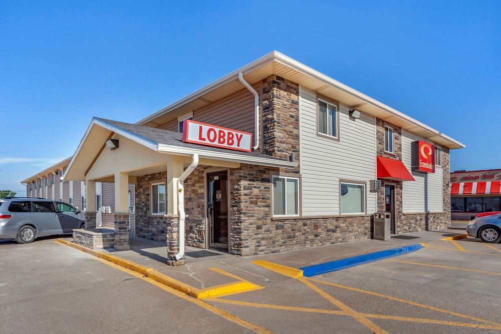Econo Lodge Hays I-70 3/54