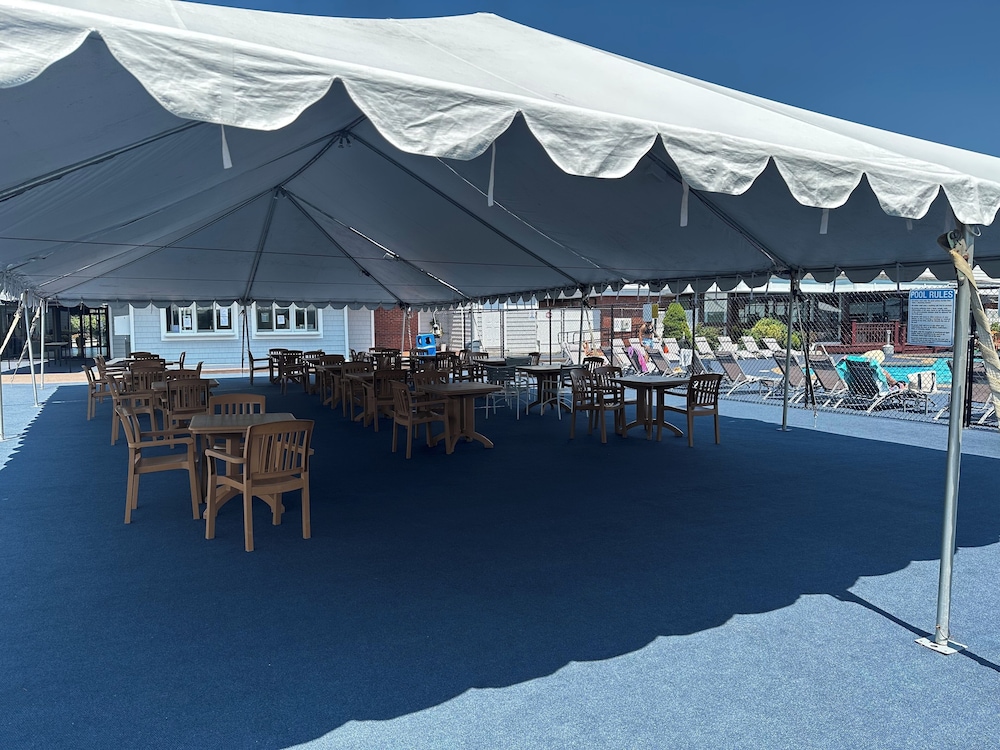 Resort Conference Center At Hyannis 7/63