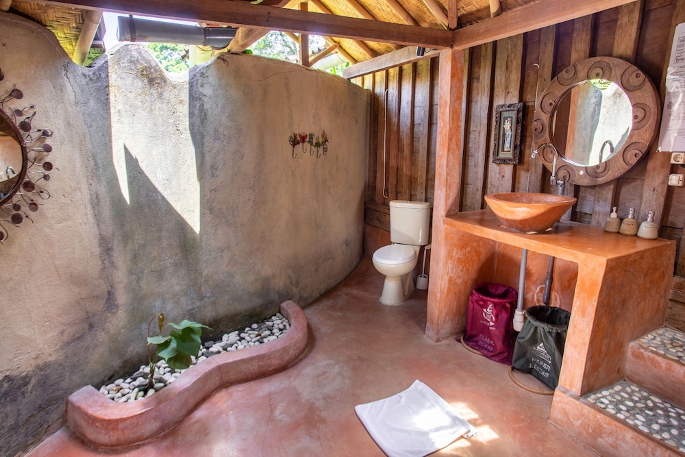 Swasti Eco Cottages 48/50