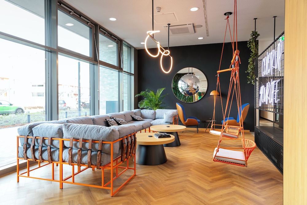 LOGINN Hotel Koln Airport 30/48