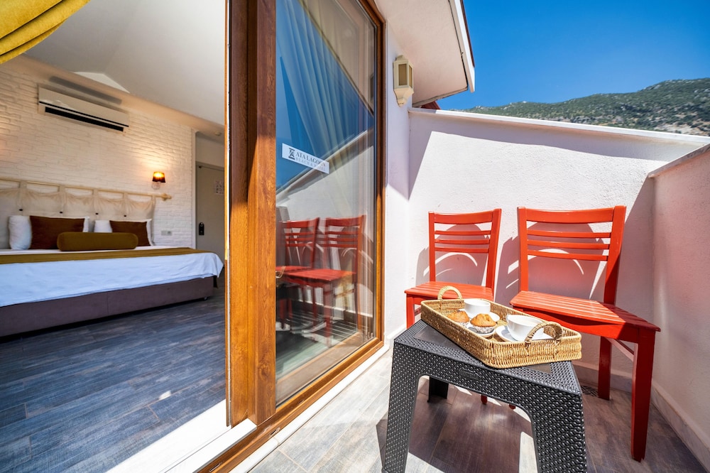 Ata Lagoon Beach Hotel 30/50