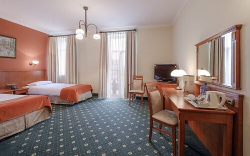 STANDARD, TWIN BEDS