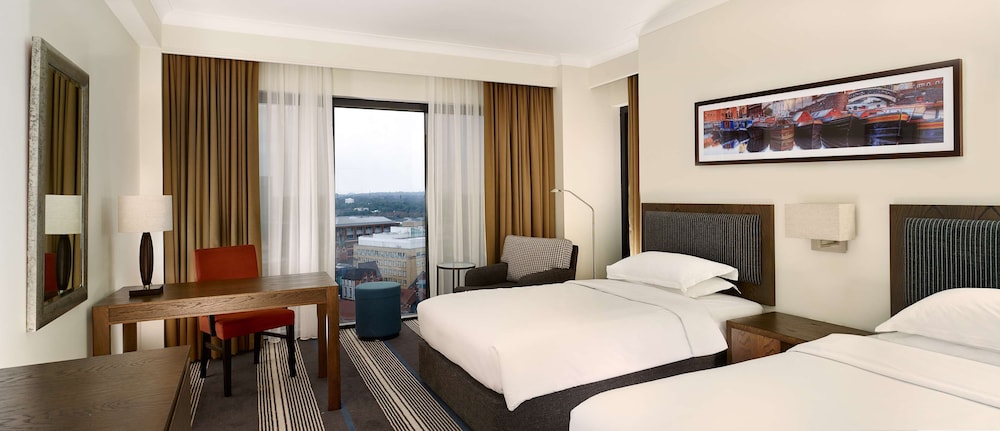 Hyatt Regency Birmingham 25/72
