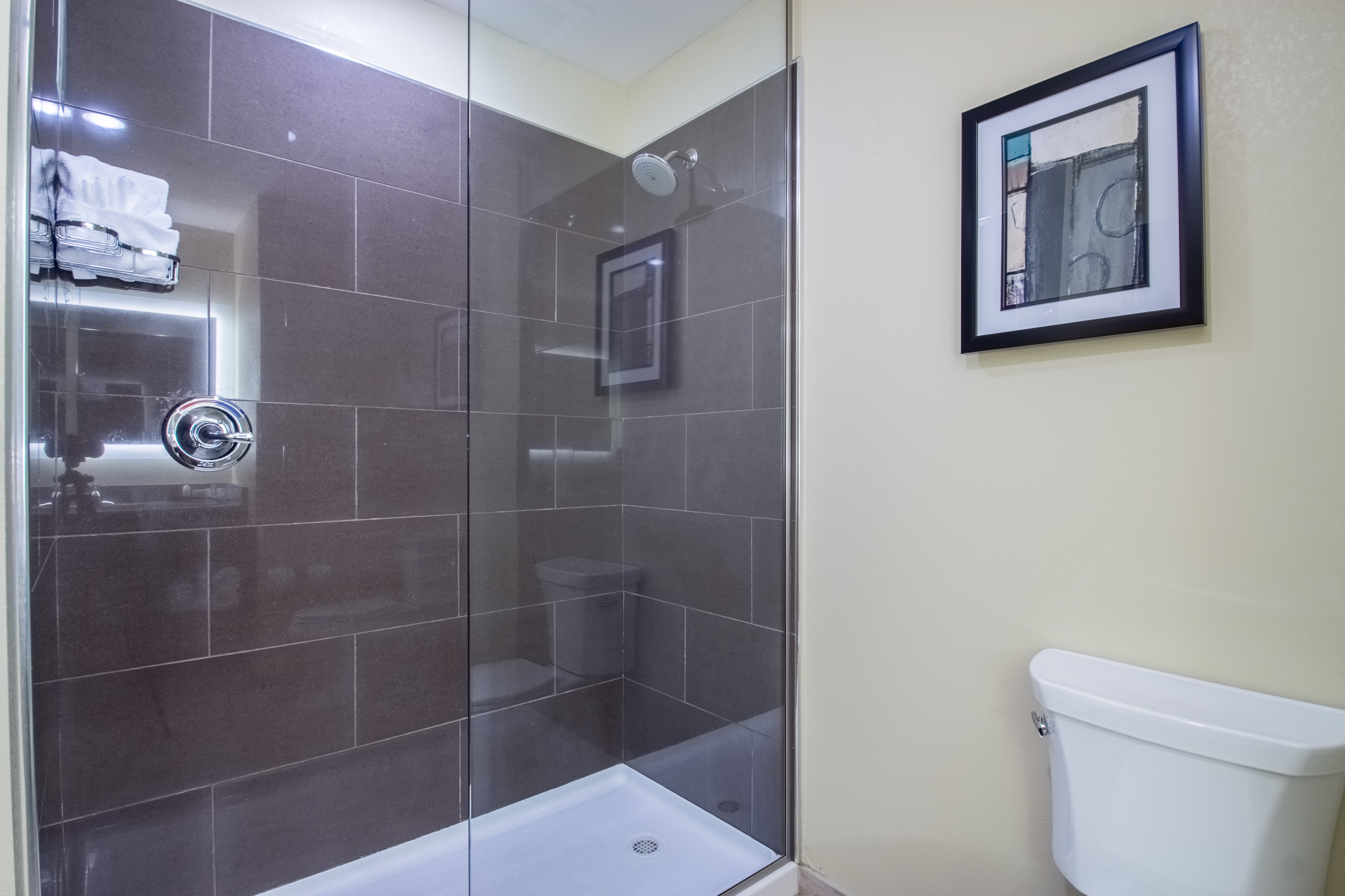 Cobblestone Inn & Suites - St. Mary S 54/57