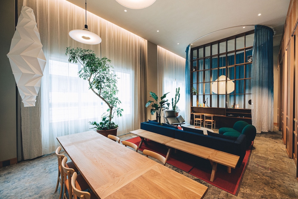 Hotel K5 10/50